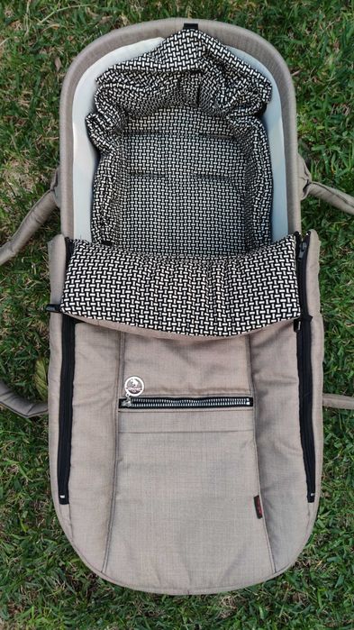 Carrinho a marca Hartan