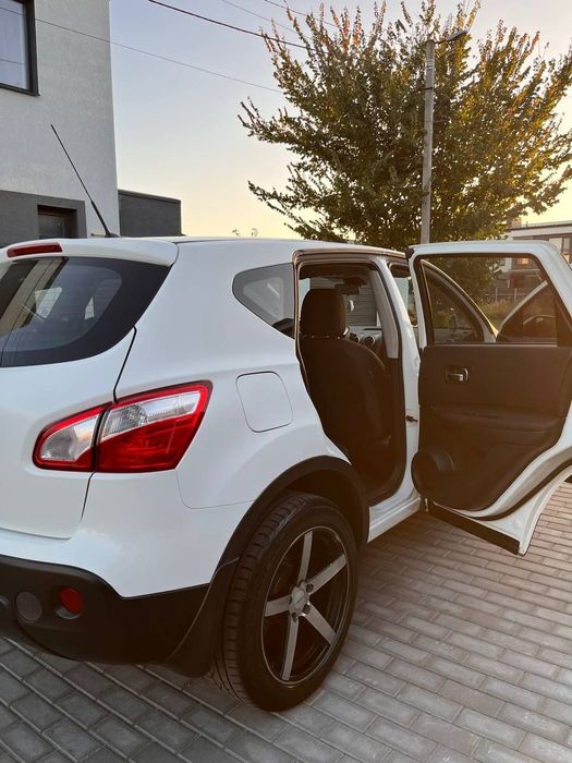 Nissan Qashqai 2012(ціна до 15 грудня)