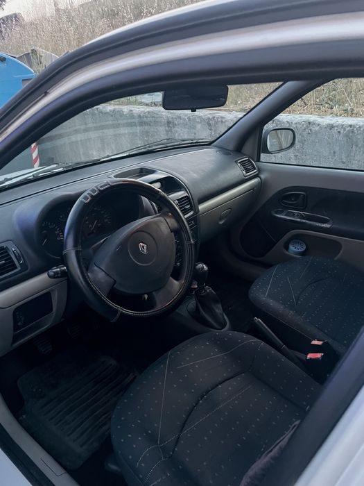 Renault Clio 1.5 dCi Authentique 2003