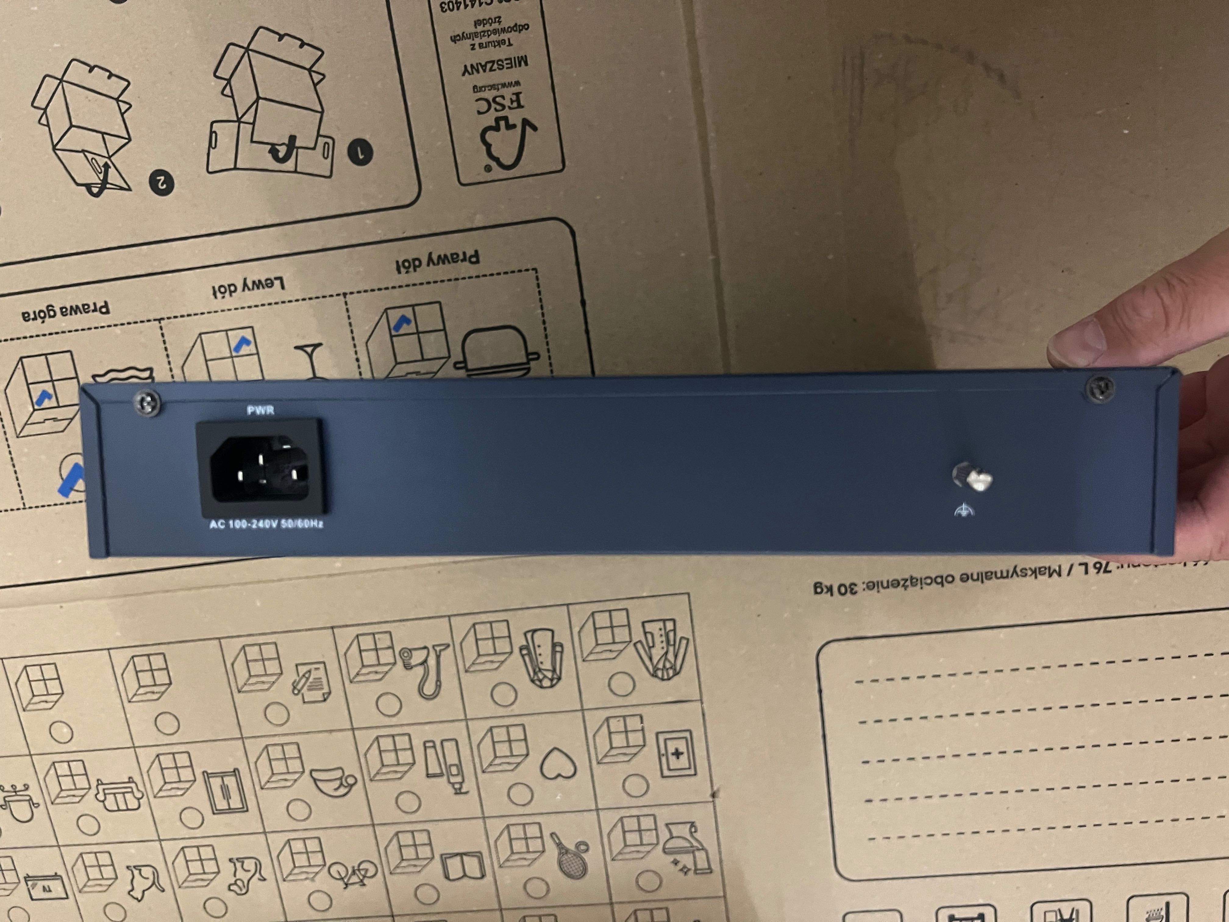 Коммутатор  PoE Hikvision DS-3E0318P-E/M (B)