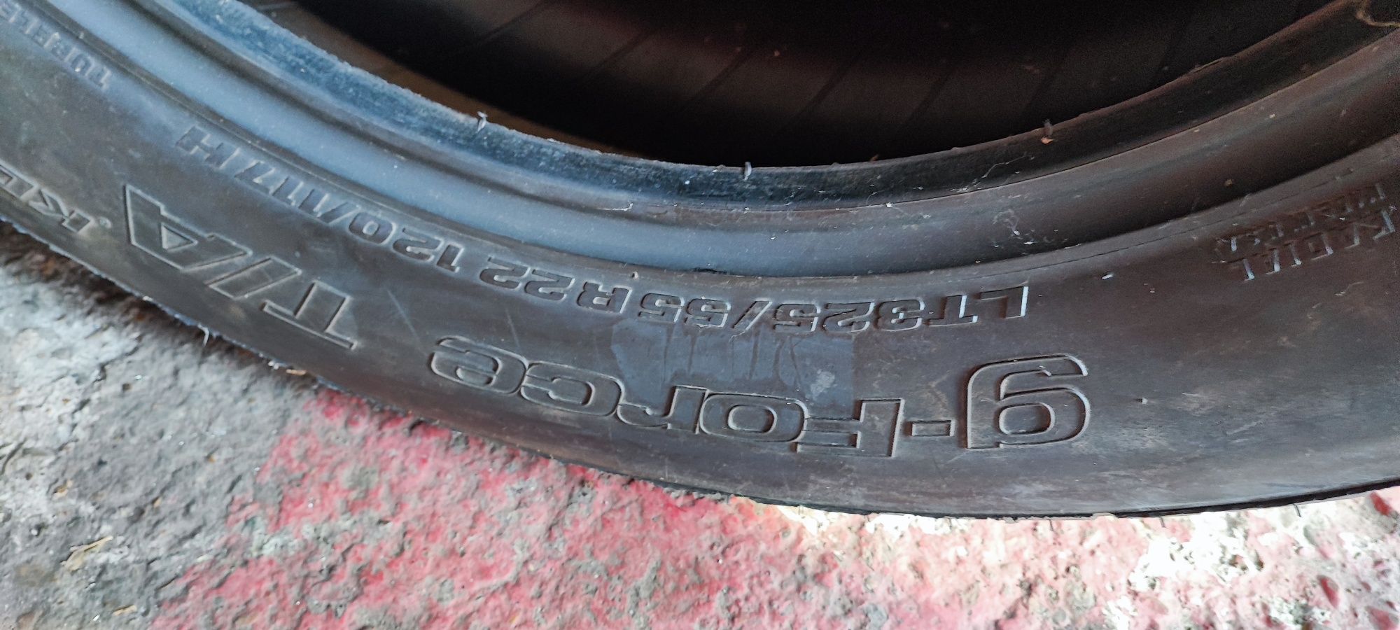 Шини 325 55 R22 BF Goodrich