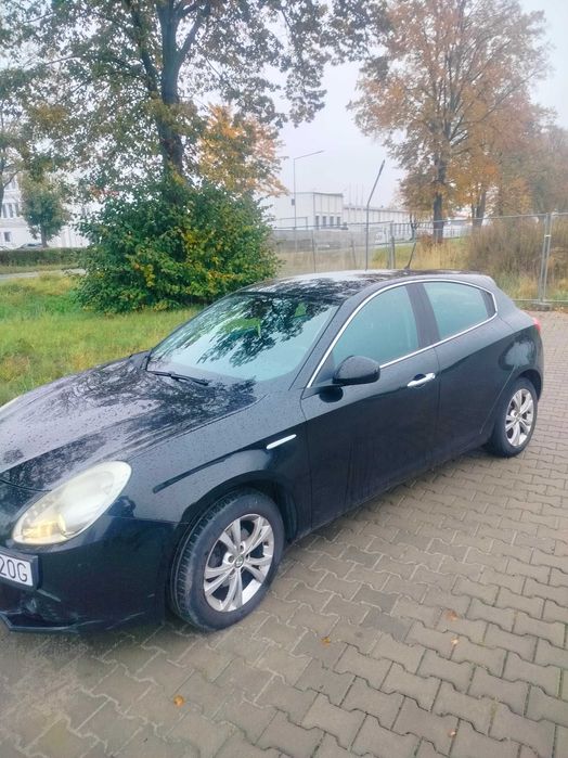alfa romeo gulietta