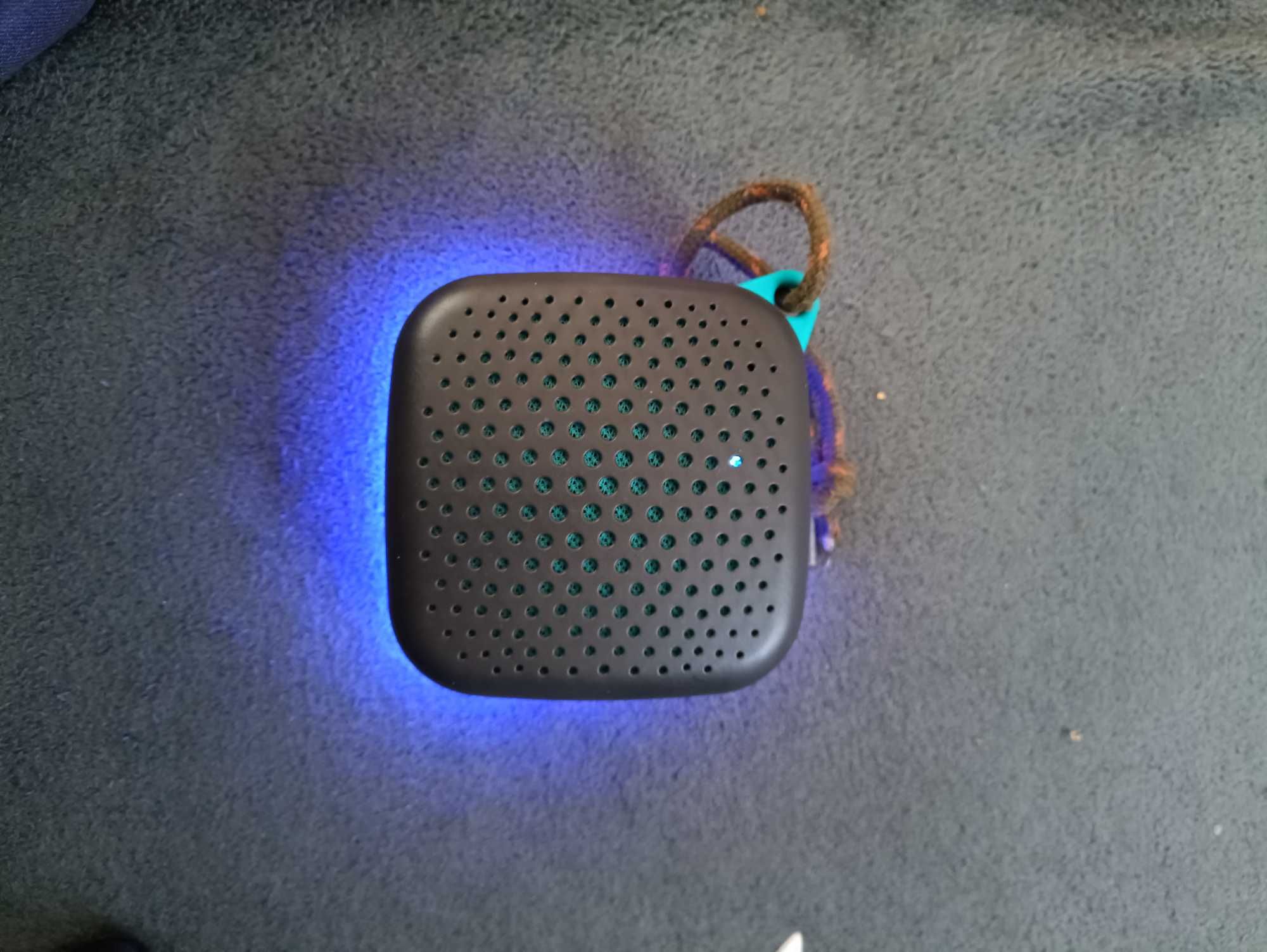 Głośnik RHYTHM wodoodporny BOOMPODS oświetlenie LED bezprzewodowy 5W