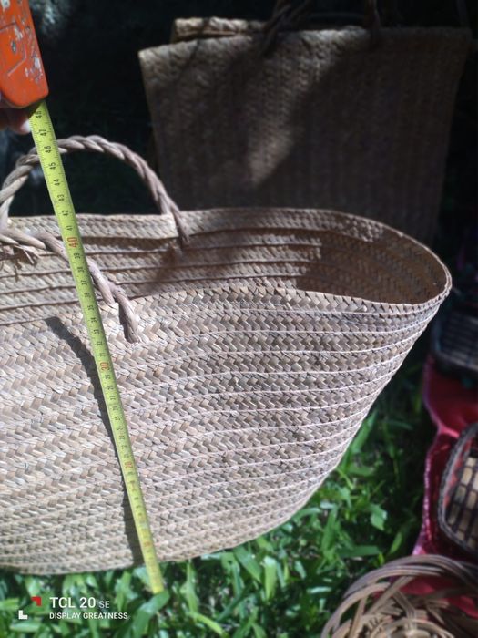 50 cestos + 2 cestas grandes