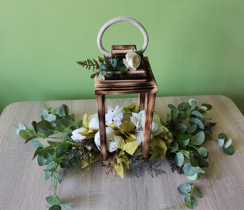 Lampion z kwiatami