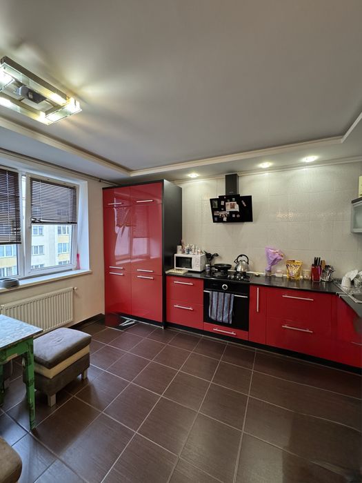 Продам 2к вул. Симоненка