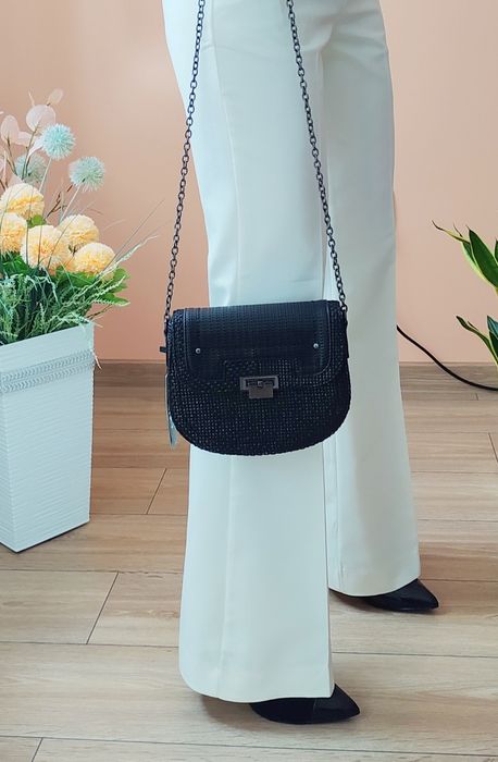 Torebka damska mała listonoszka czarna nowa