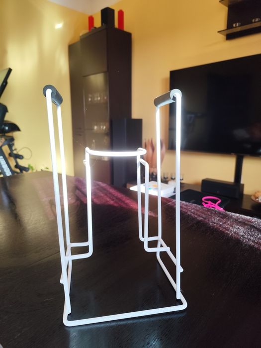 Przyrząd do zakładania uciskowych pończoch i rajstop