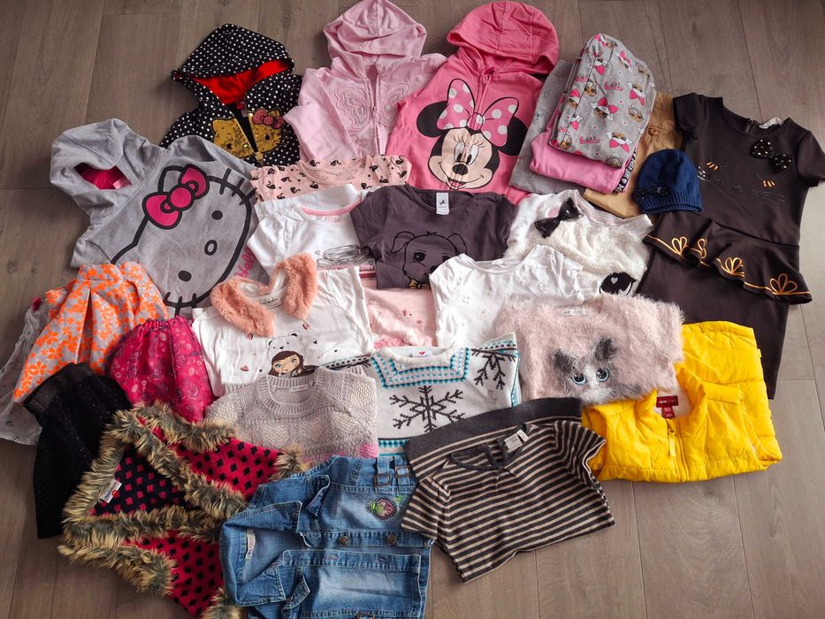 28szt Paka 110-116 dziewczynka