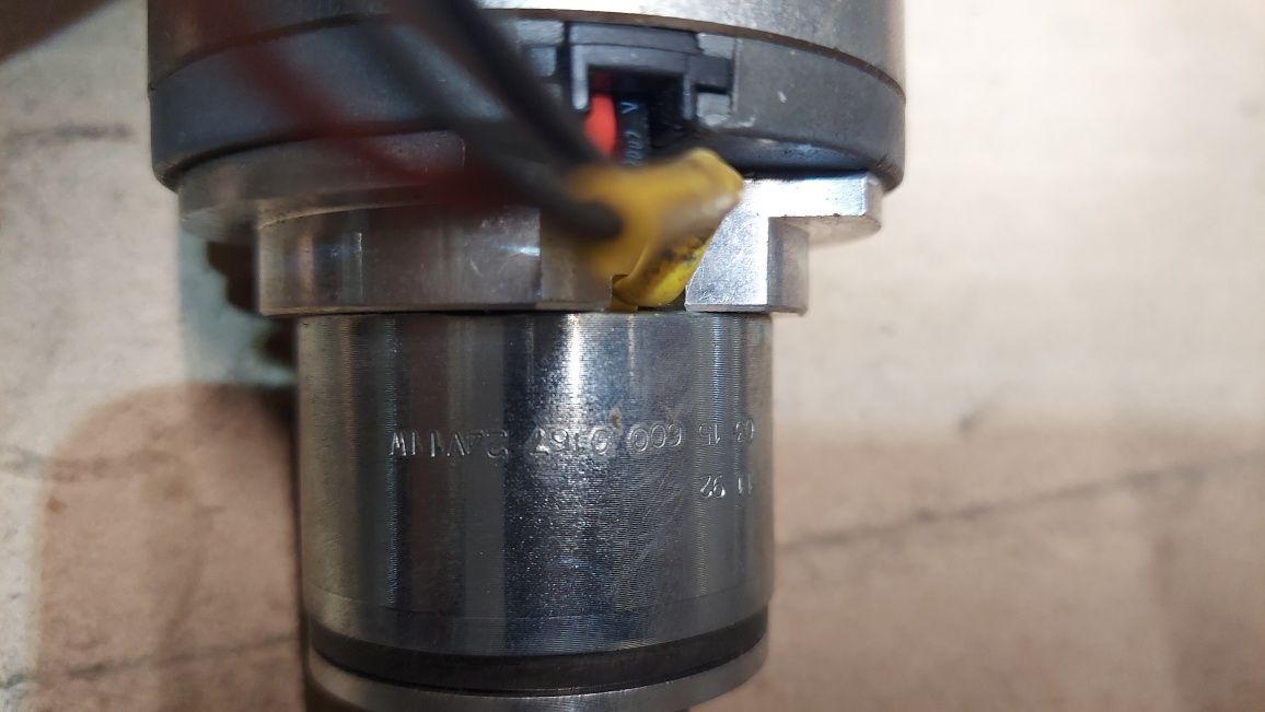 Silnik DUNKERMOTOREN 24V z hamulcem