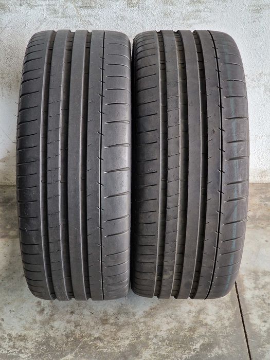 2 Pneus MICHELIN Semi Novos 225/35R19
