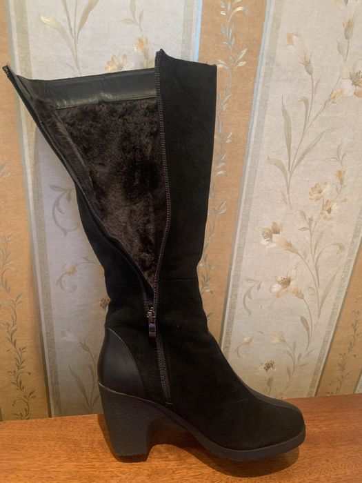 Зимові натуральні чоботи