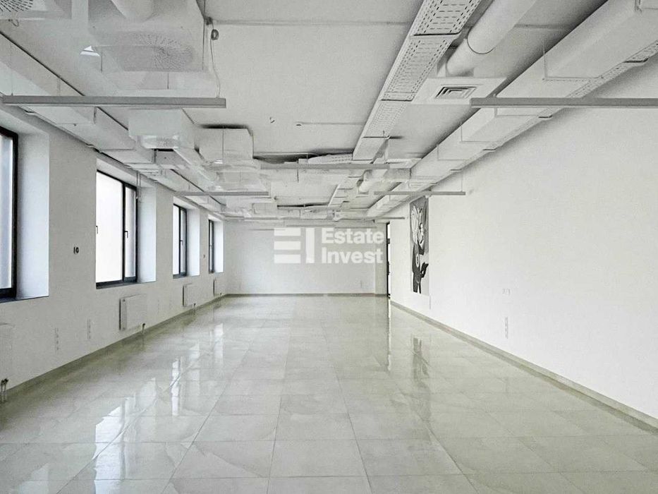 Здам приміщення в сучасному БЦ, за адресою: вул. Манізера, 8.