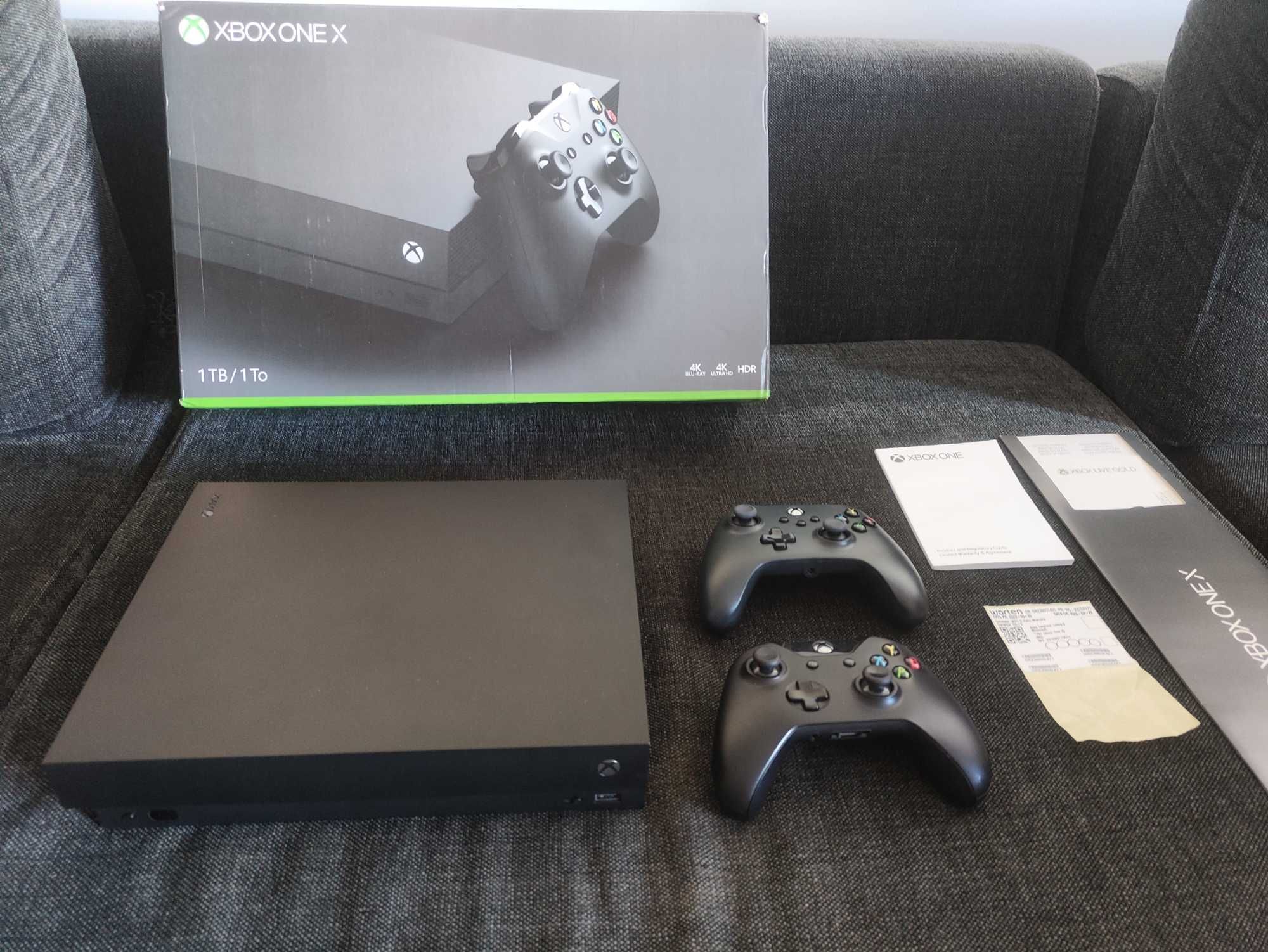Xbox One x + 35 jogos na biblioteca