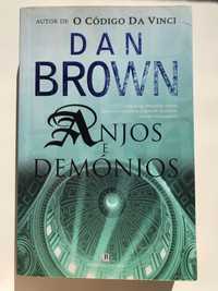 Livro "Anjos e Demónios" de Dan Brown (Portes Incluídos)