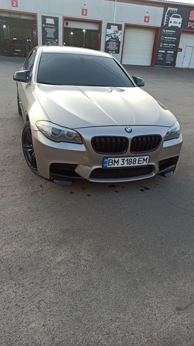 Продам bmw f10 2011г 528i 3л