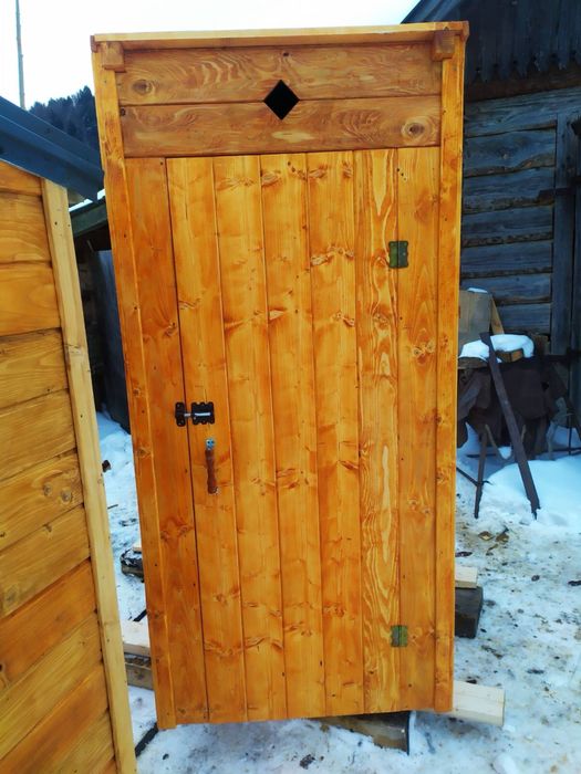 Продам, деревяний туалет