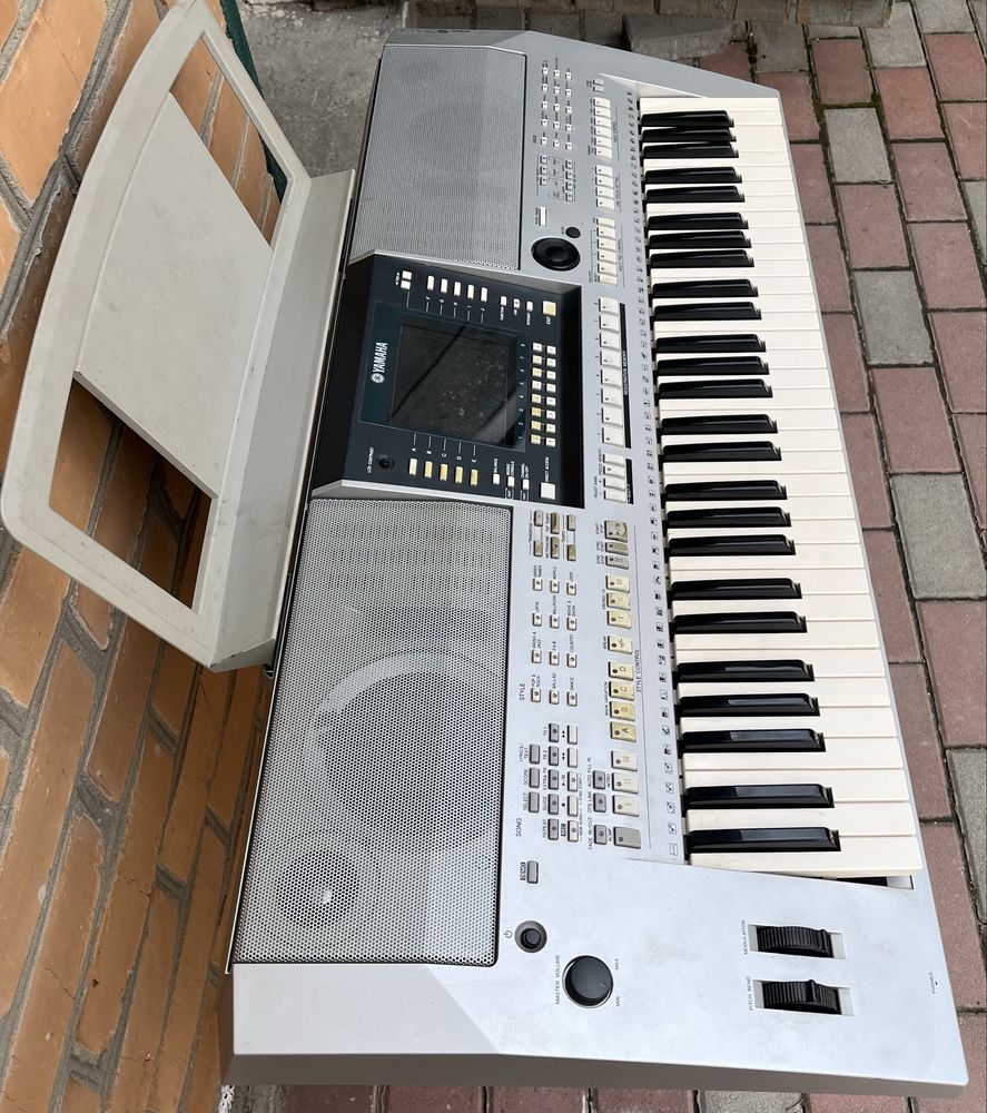Синтезатор yamaha psr-s710, музичний інструмент, клавіши
