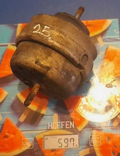 Poduszka silnika 8D0'199379 Audi A4 B5 Vw Passat 1.8T 8D0'199382M 379J