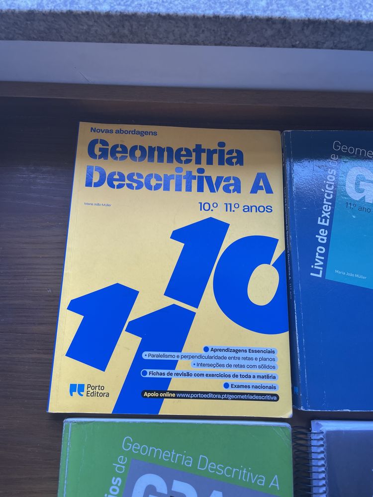 Conjunto/unidade, livros geometria/fisica-quimica