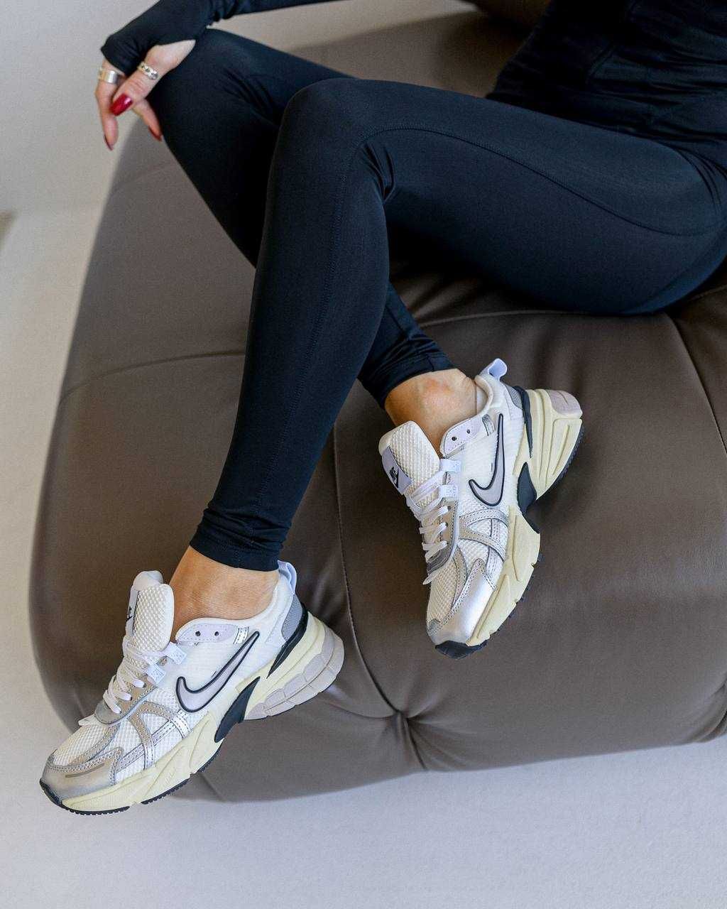 Жіночі кросівки Nike Runtekk WMNS White Silver, жіночі кросівки найк