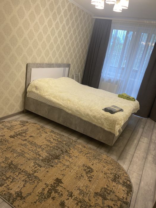 Сдам новую квартиру посуточно .