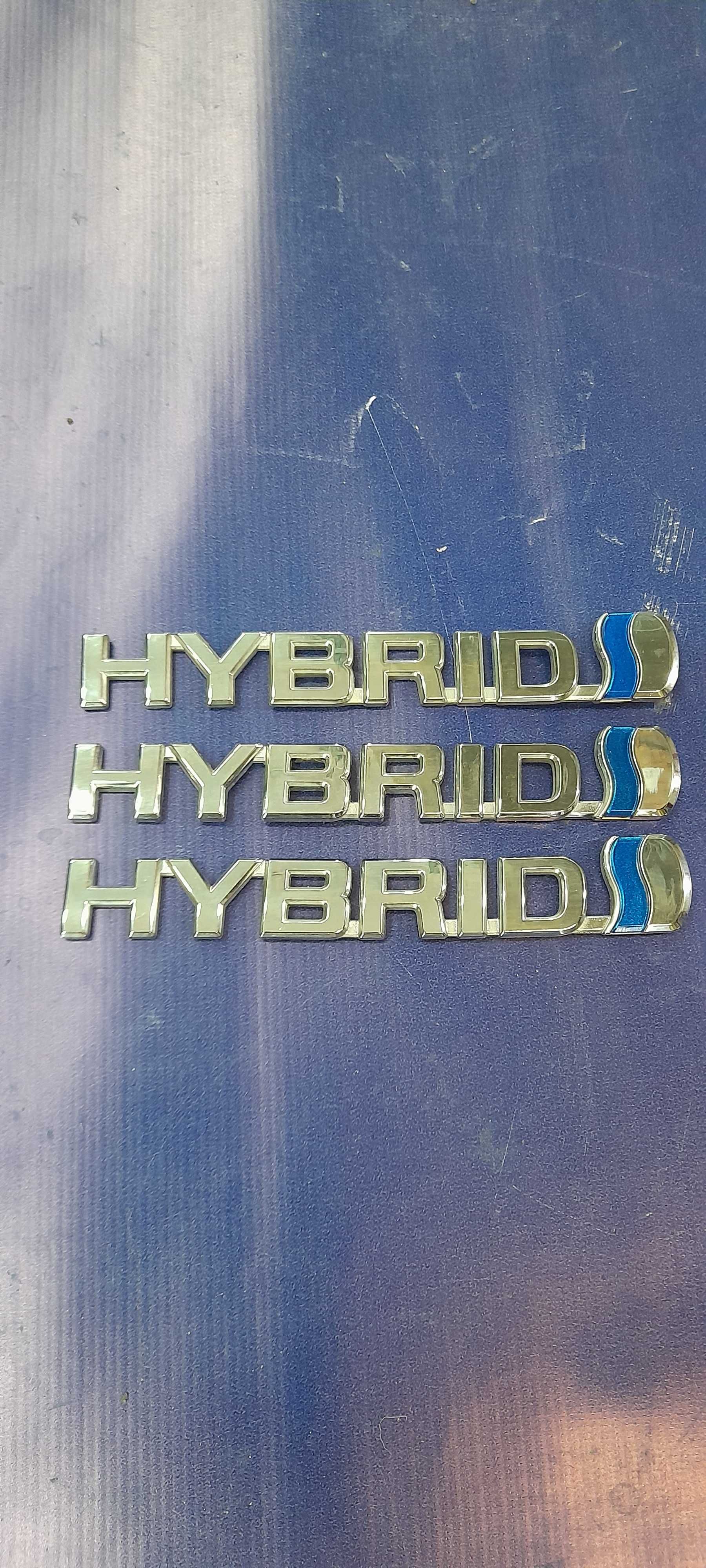 logo napis HYBRID emblemat znaczek