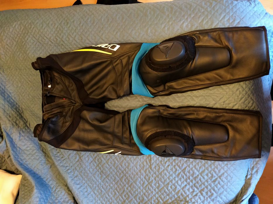 Calças dainese 54