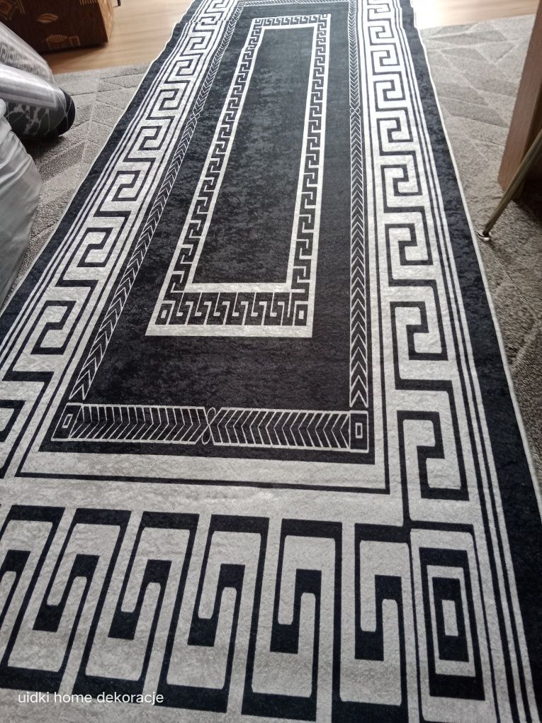 Chodnik 300x80cm Chanel marmur kwiaty antypoślizgowy