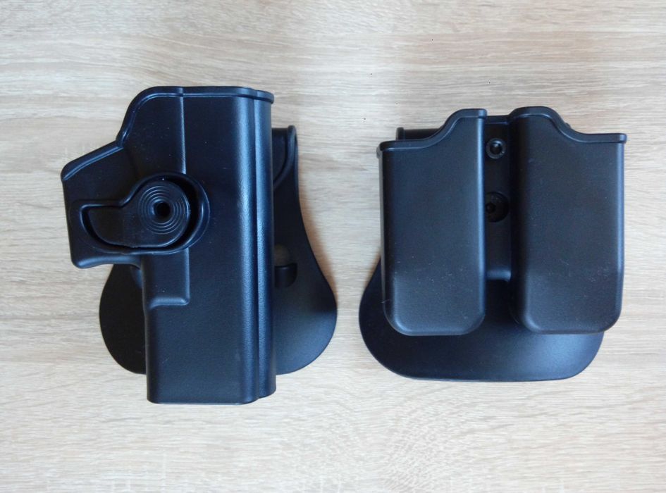 Пластиковая поясная кобура для пистолета Glock 17/19 правая + паучер