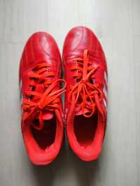 Młodzieżowe buty do piłki nożnej - szutrówki DEGA