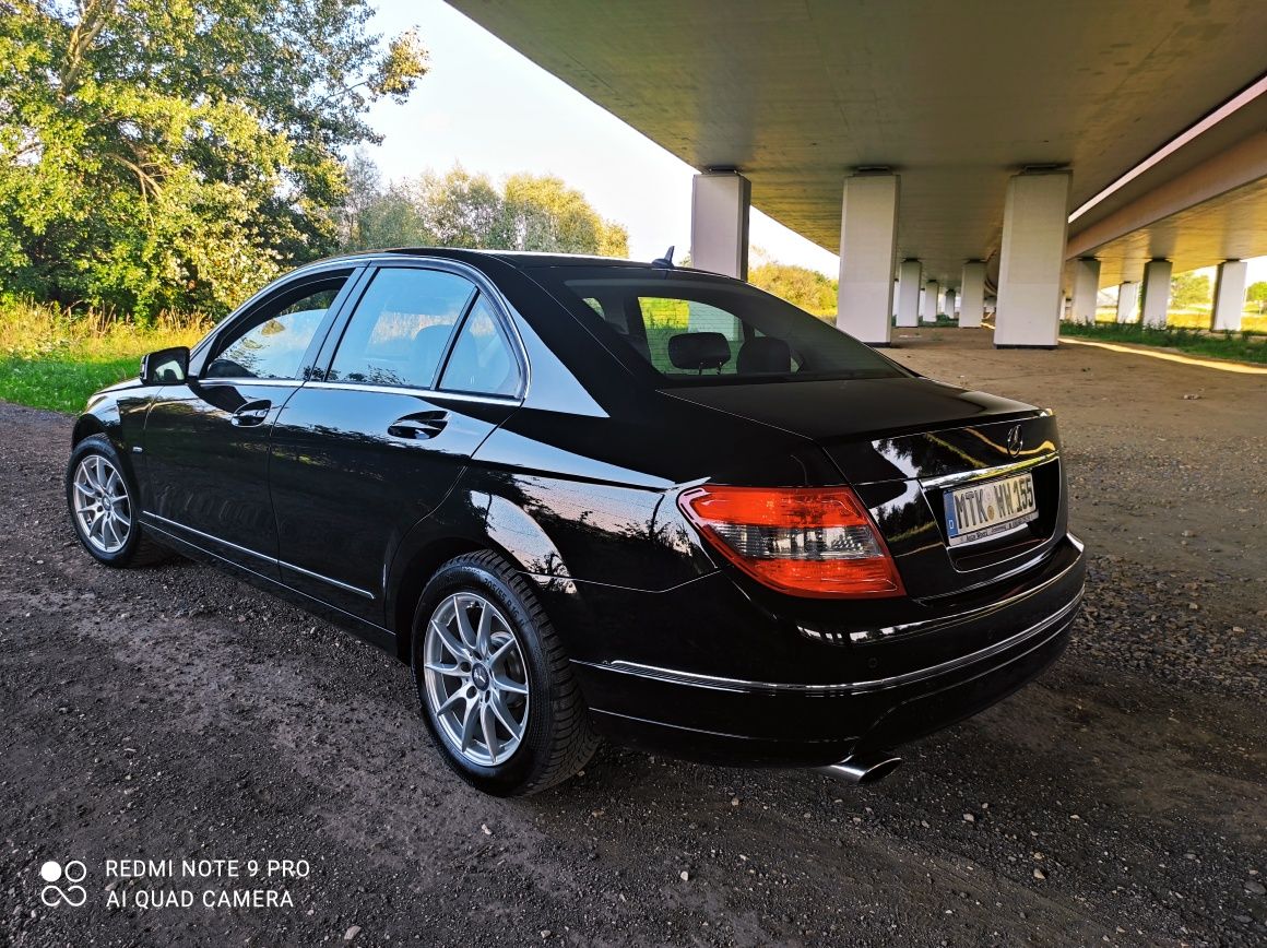 Mercedes-Benz C w204 c200 benzyna Automat AVANTGARDE Niemcy org lakier