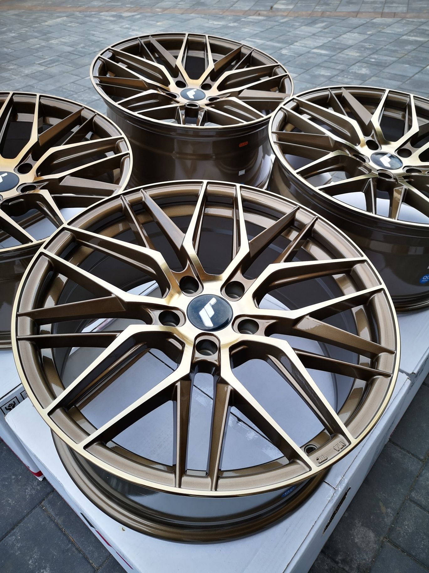 Felgi Japan Racing JR28 19" 19x8,5 19x9,5 BMW 3 5 E90 E60 F30 G20 G30