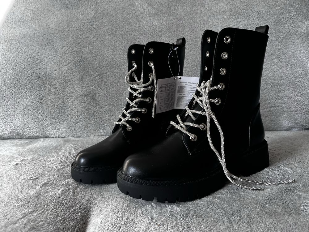 Buty botki workery zdobione cyrkonie 37