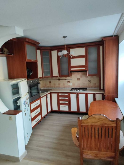 Продам квартиру в м. Ізюм