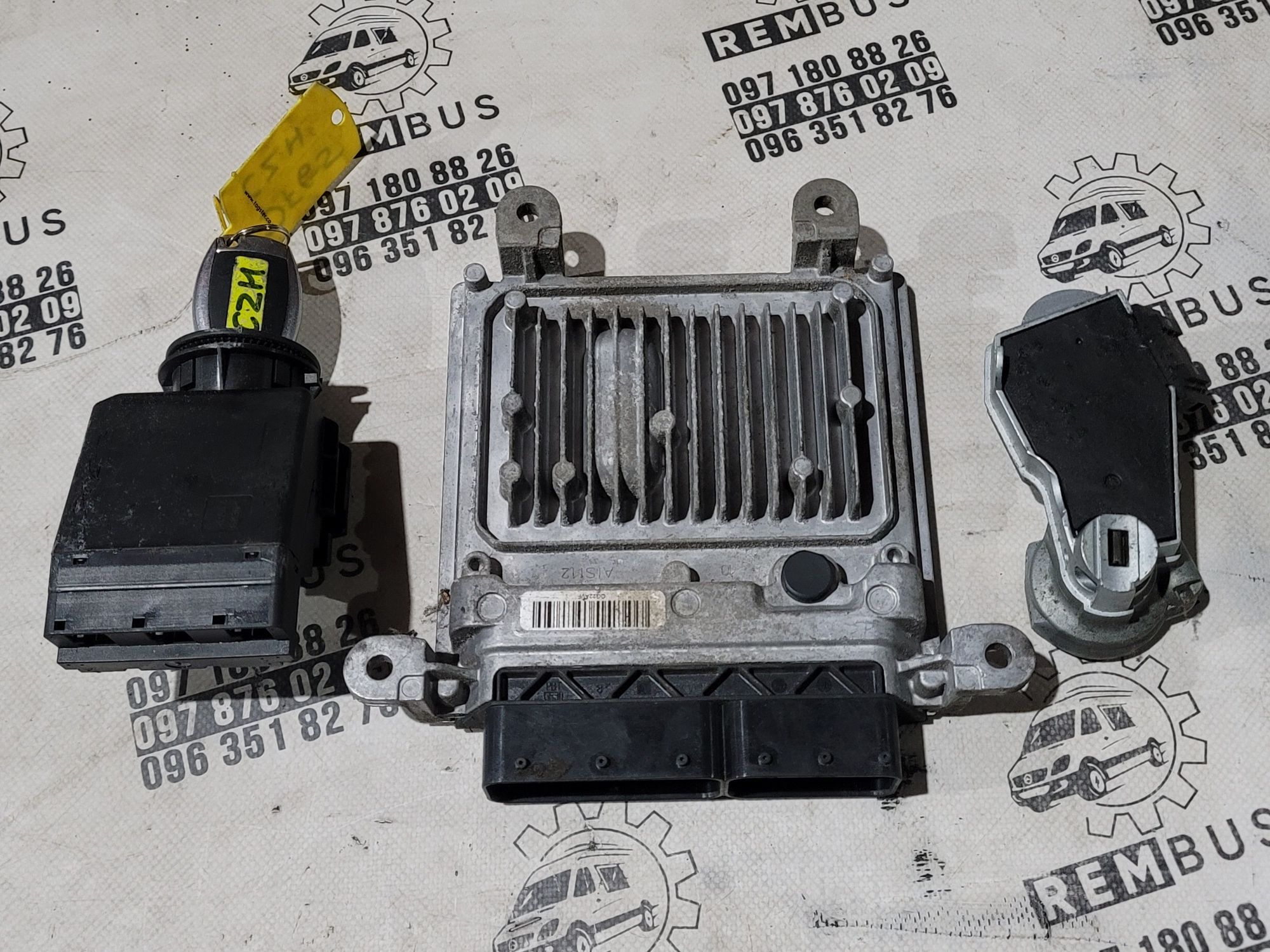 Блок управління MB Sprinter w906 om651 evro 5 2.2 cdi crd3.20 замок за