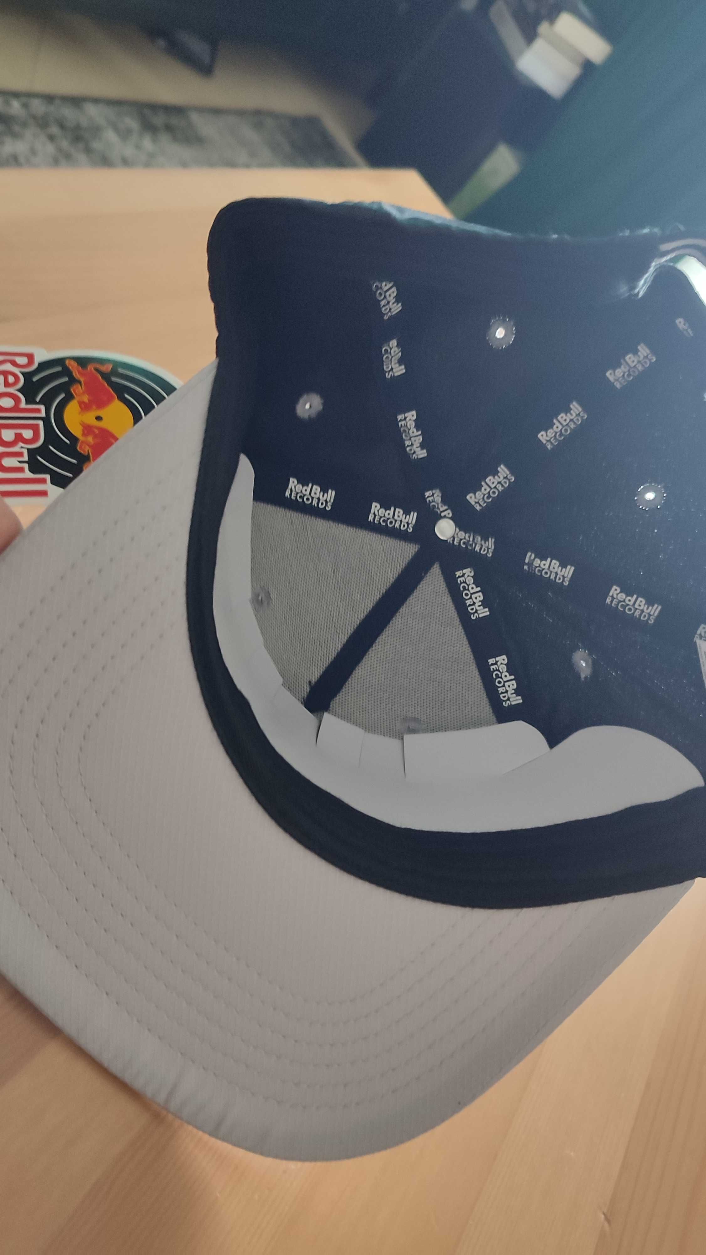 Nowa Czapka Red Bull REC XM Flat Cap. Ostatnia sztuka.