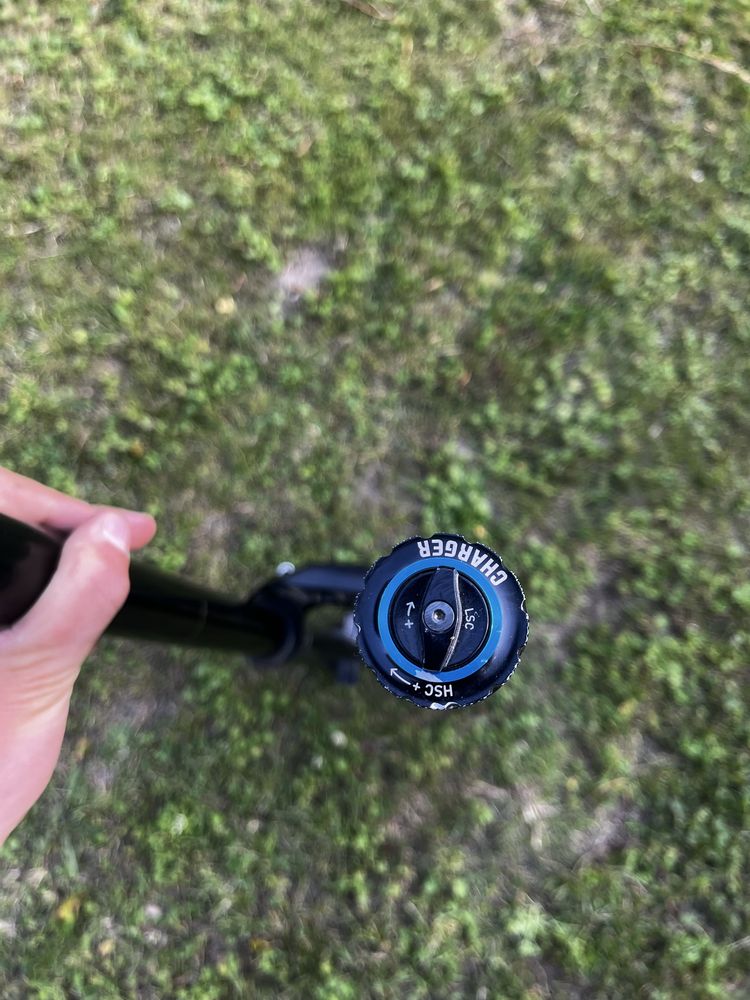 Amortyzator RockShox Boxxer Ultimate 27,5 RC2 200mm