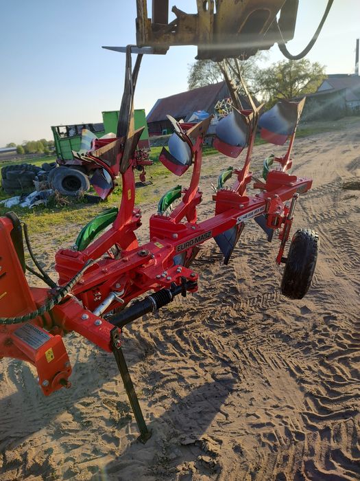 Pług 4 skibowy obrotowy euro masz kverneland nowy po pokazowy