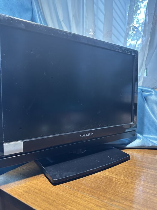 Sharp 19” + підсилювач 4G Nikrans — комлект, робочий.