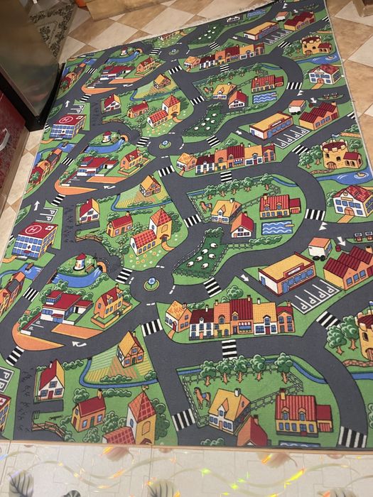 Дитячий коврик в ігрову кімнату