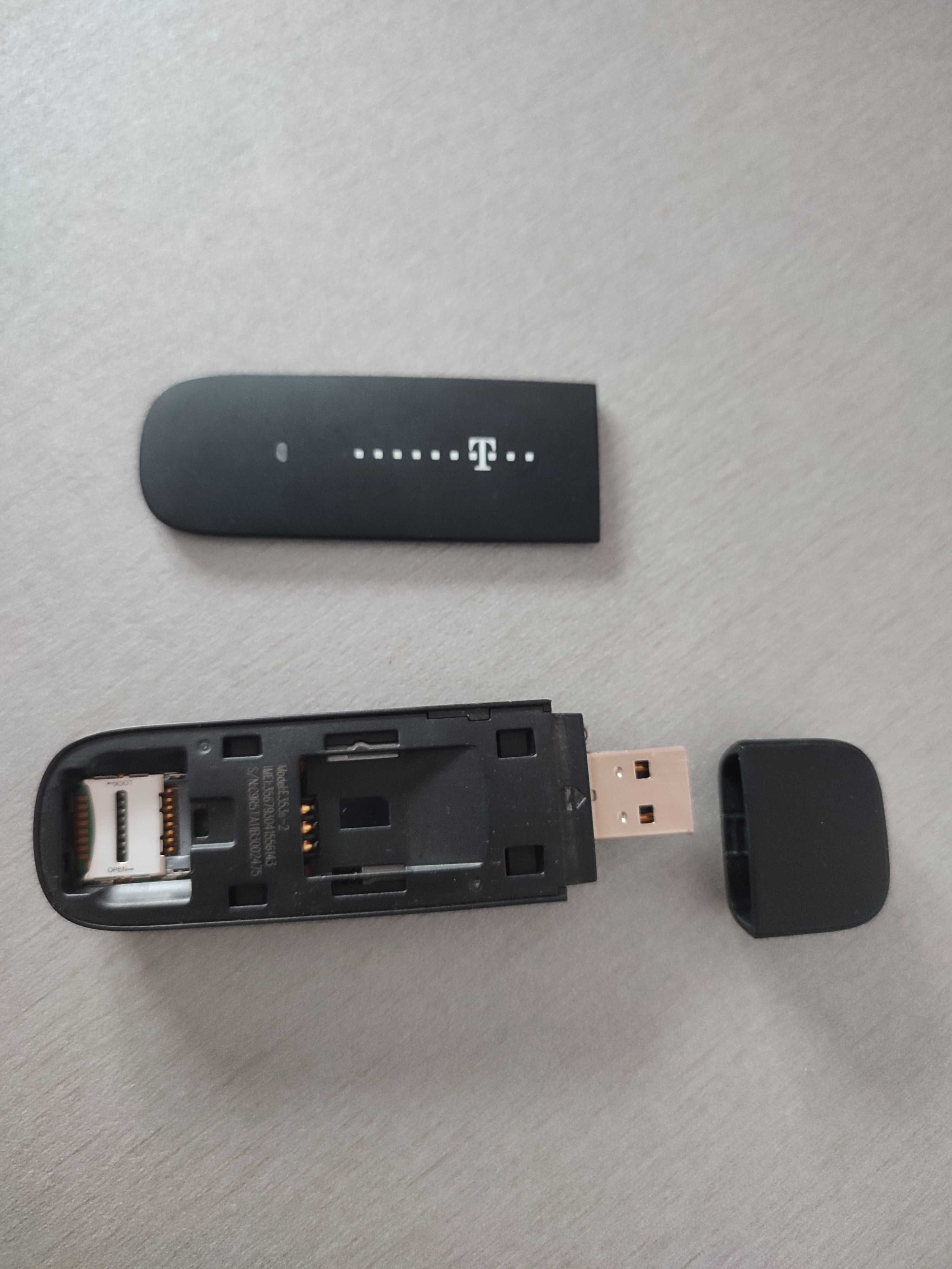 Modem HUAWEI Mobile Broadband E353 HSPA+ USB Stick