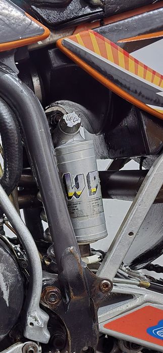 Mota de cross Ktm Lc4 620cc 4 tempos (troco por moto 4)

Boas tenho pa