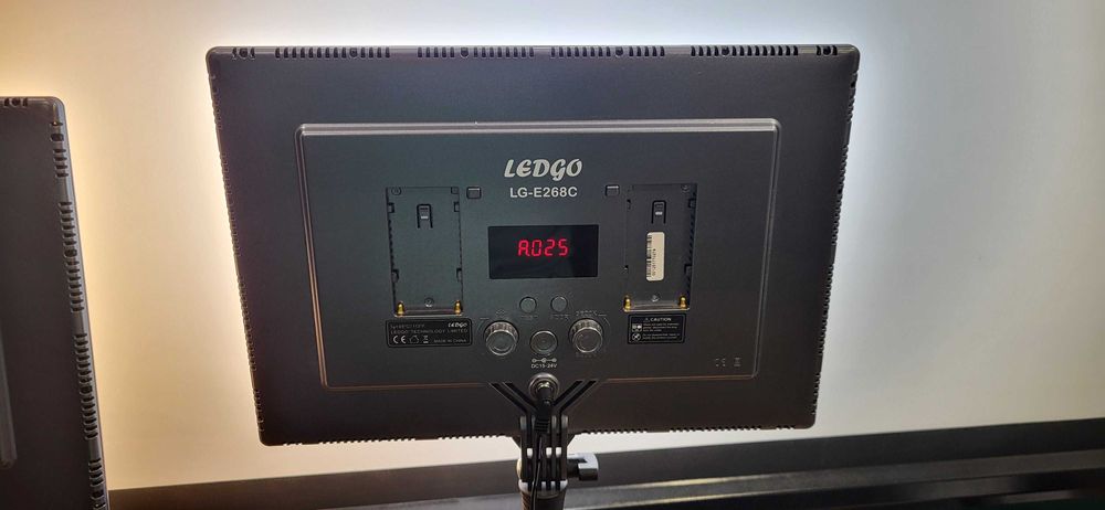 Zestaw lamp fotograficznych lampy studyjne LEDGO LG-E268C