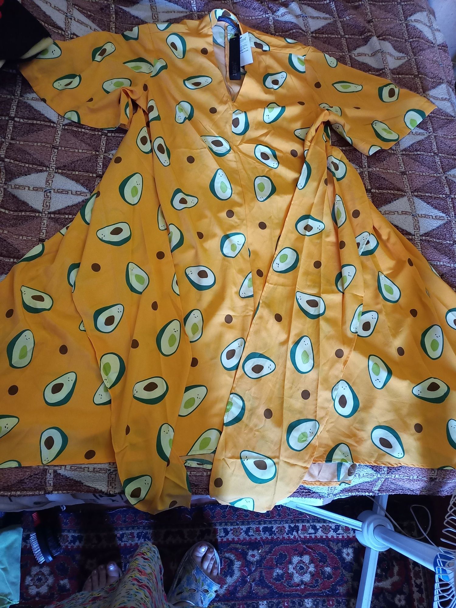 Платье летнее  с принтом мангоо
