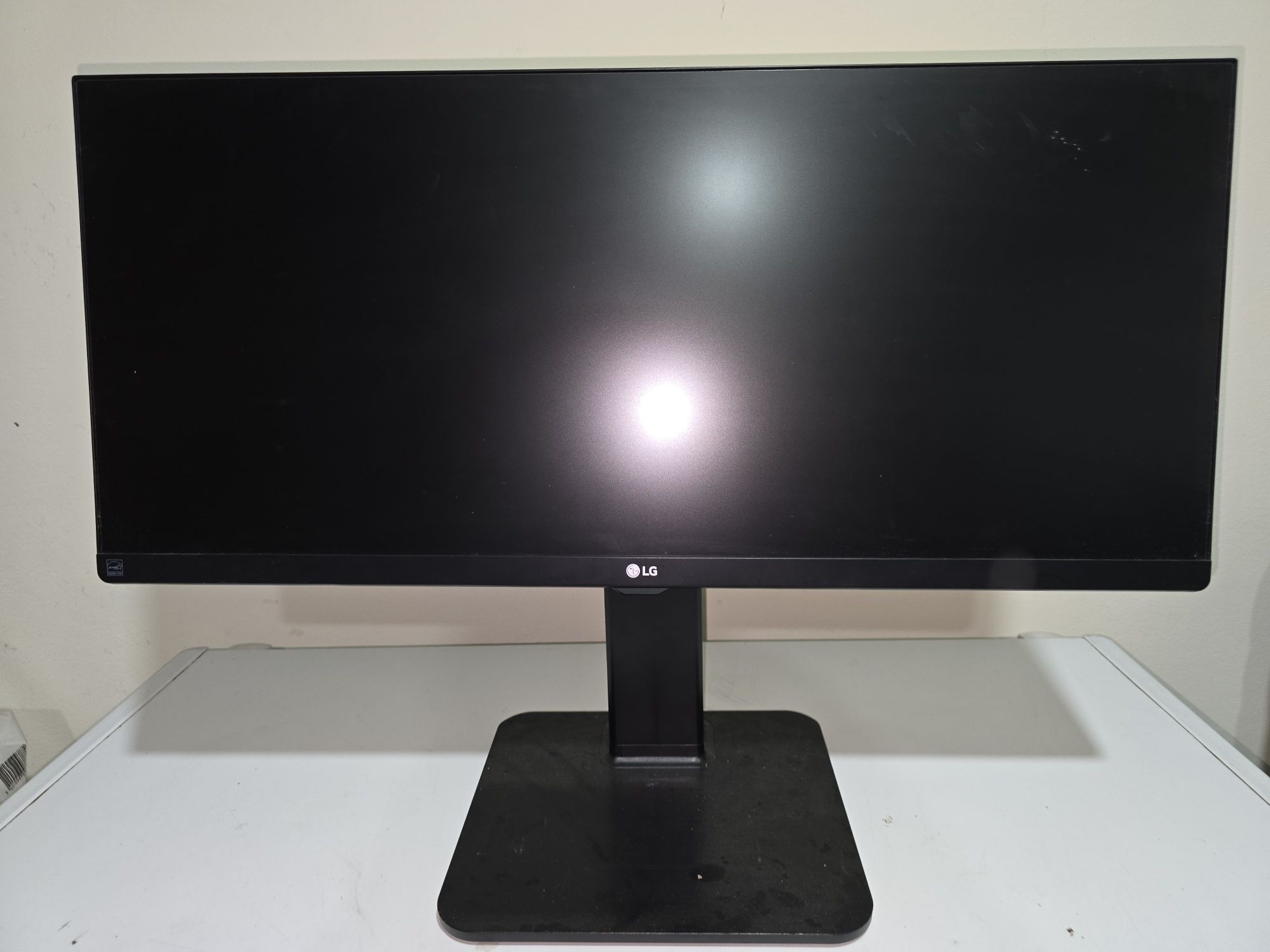 Vendo vários monitores