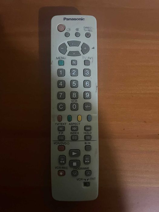 TV Panasonic com móvel