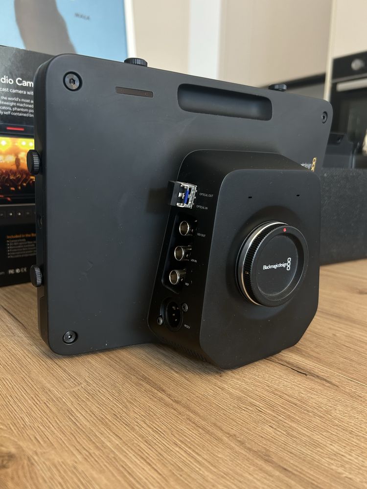 Blackmagic Studio Camera 1920 x 1080 HD