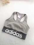Спортивний топ/бюстгальтер для тренувань adidas оригінал xs