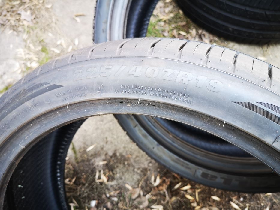 Opony 19 225 /40 opony jak nowe 2szt